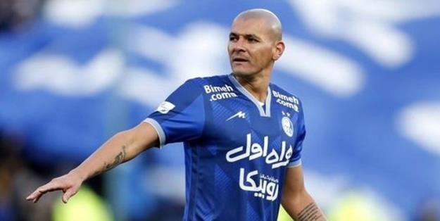  سیلوا تا 2 روز دیگر استقلالی می‌شود 