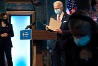 پیام عراقچی به تیم بایدن از طریق واسطه‌ها + تکذیبیه