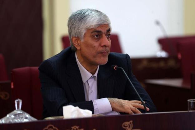 نمی توانیم ریالی به باشگاه های استقلال و پرسپولیس کمک کنیم