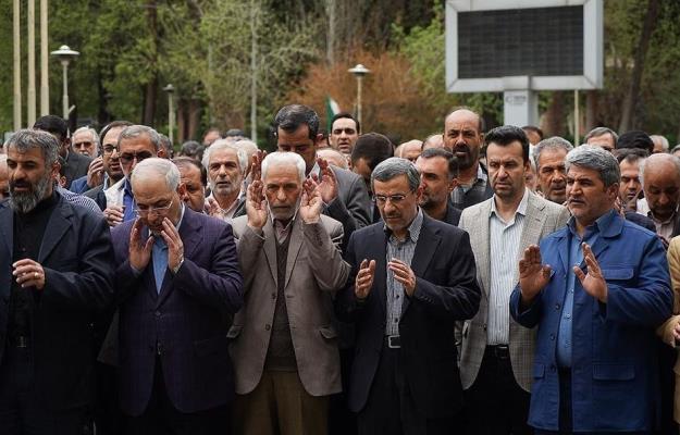 مراسم تشییع پیکر مرحوم دکتر بهبهانی با حضور دکتر احمدی نژاد + تصاویر