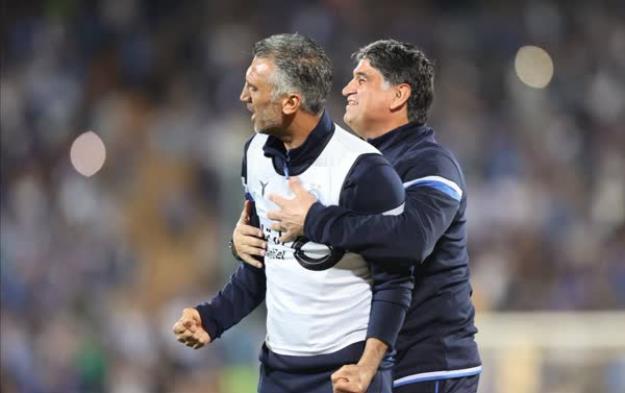 تا آخرین نفس با هواداران یک تیم خاص کار دارم