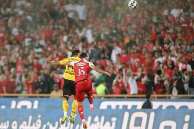  نمایندگان پرسپولیس و سپاهان به کمیته انضباطی فراخوانده شدند