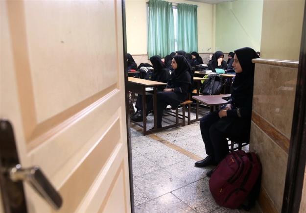  جدول زمانی آموزش تلویزیونی دانش‌آموزان سه‌شنبه ۲۵ آذر