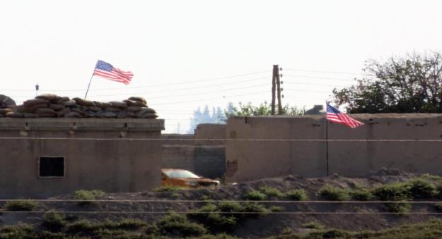 خروج آمریکا از سوریه در آینده نزدیک وارد نیست