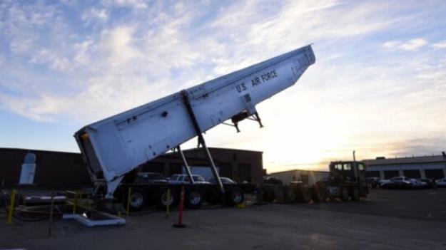  معاون بایدن: در حال بررسی افزایش تعداد کلاهک‌های اتمی هستیم