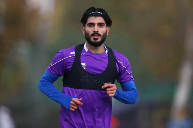  زکی‌پور به استقلال پیوست