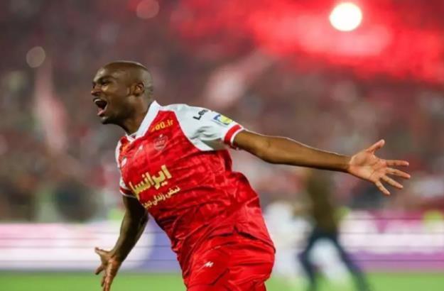 چراغ سبز پرسپولیس به جدایی عبدالکریم حسن؟