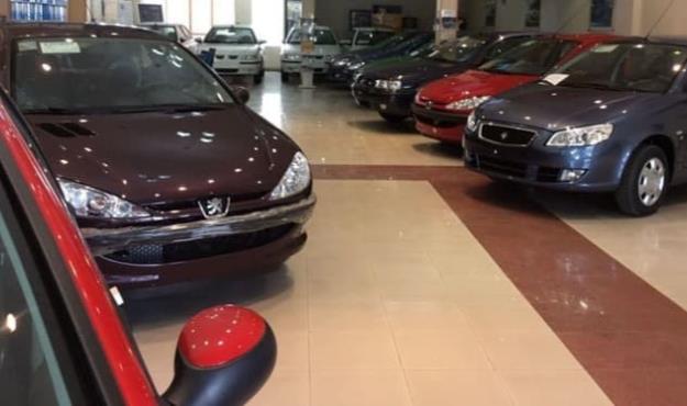 مخالفت سازمان بازرسی با مصوبه شورای رقابت قیمت خودرو را در بازار کاهش داد