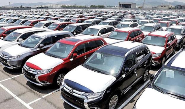 بانک‌ مرکزی مجوز واردات خودرو با ارز سپرده خود را صادر کرد