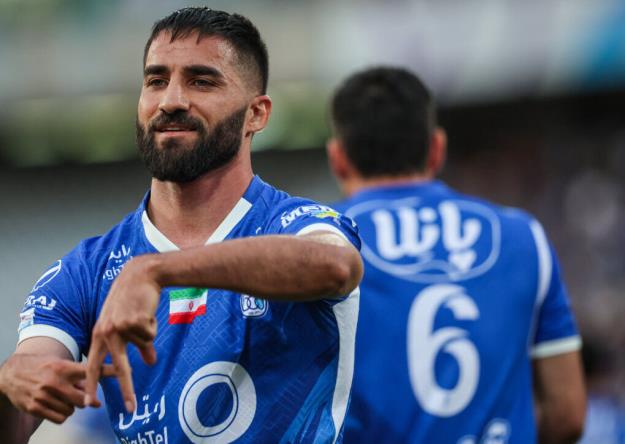  قرارداد مهرداد محمدی ثبت شد